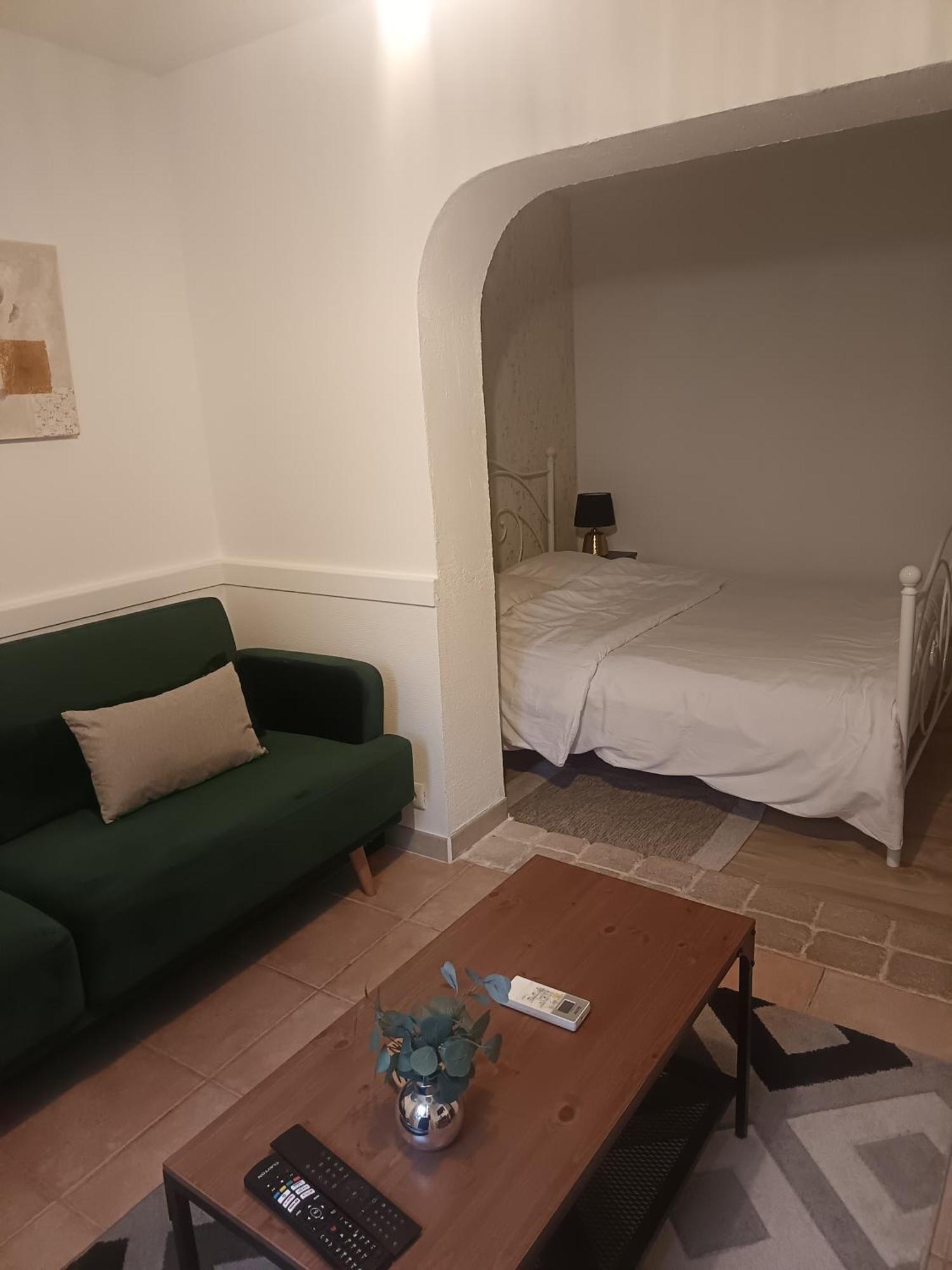 Charmant Studio Marseille Exteriör bild